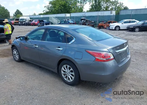 2014 Nissan Altima 2.5 S z USA, uszkodzony, nr VIN 1N4AL3AP2EC130401